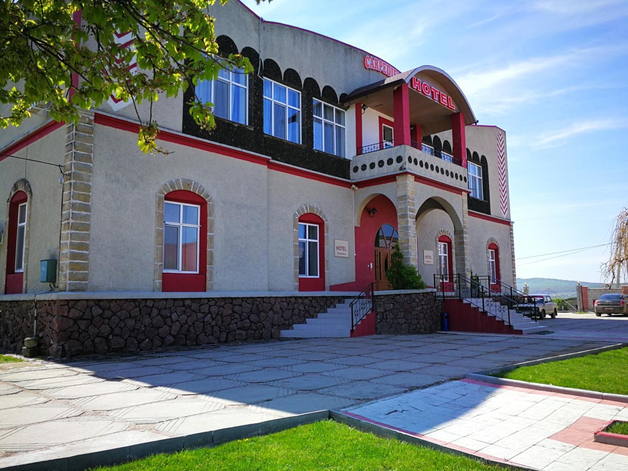 Carpediem Hotel Restaurant Albinetul Vechi Eksteriør billede